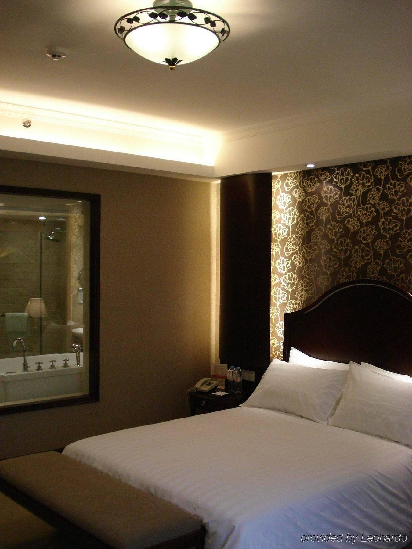 Grand Palace Hotel - Grand Hotel Management Group Guangzhou Room photo